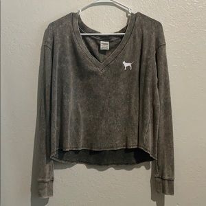 Light weight cropped long sleeve